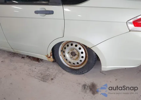 2010 Ford Focus Se from USA, damaged, VIN 1FAHP3FN9AW215383